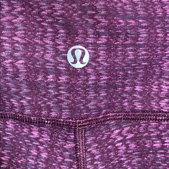 Lululemon Wunder Under Crop in Plum - Picture 4 of 8